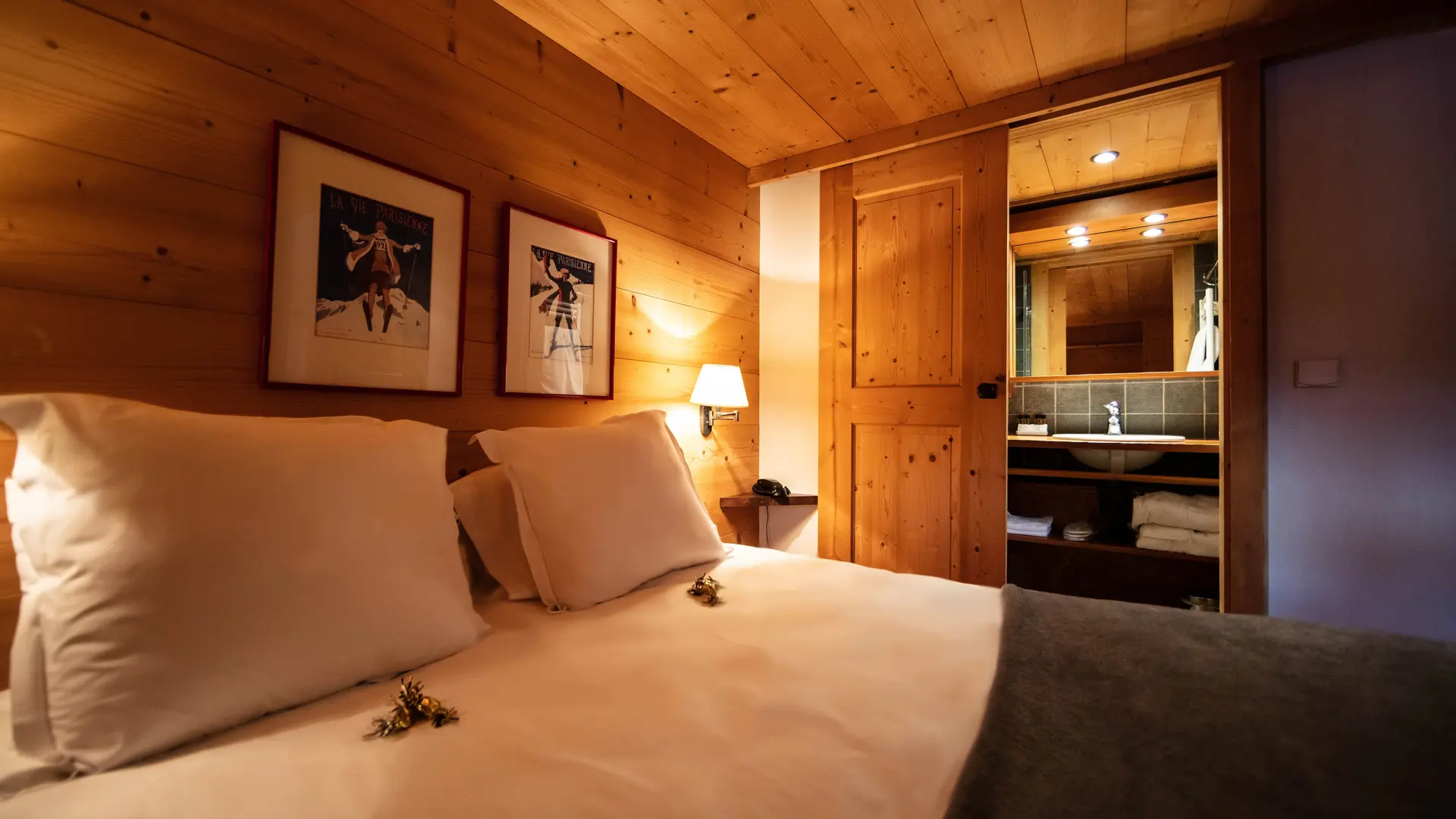 Hôtel La Savoyarde Val d'Isère - Intérieur chambre 3
