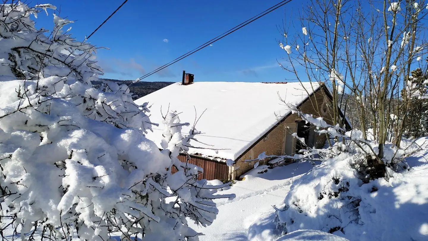 La neige et le soleil en hiver