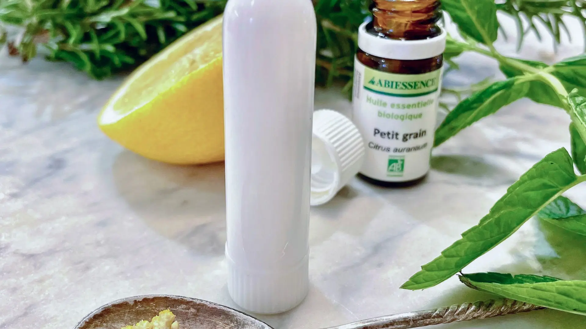 Savoir utiliser les huiles essentielles