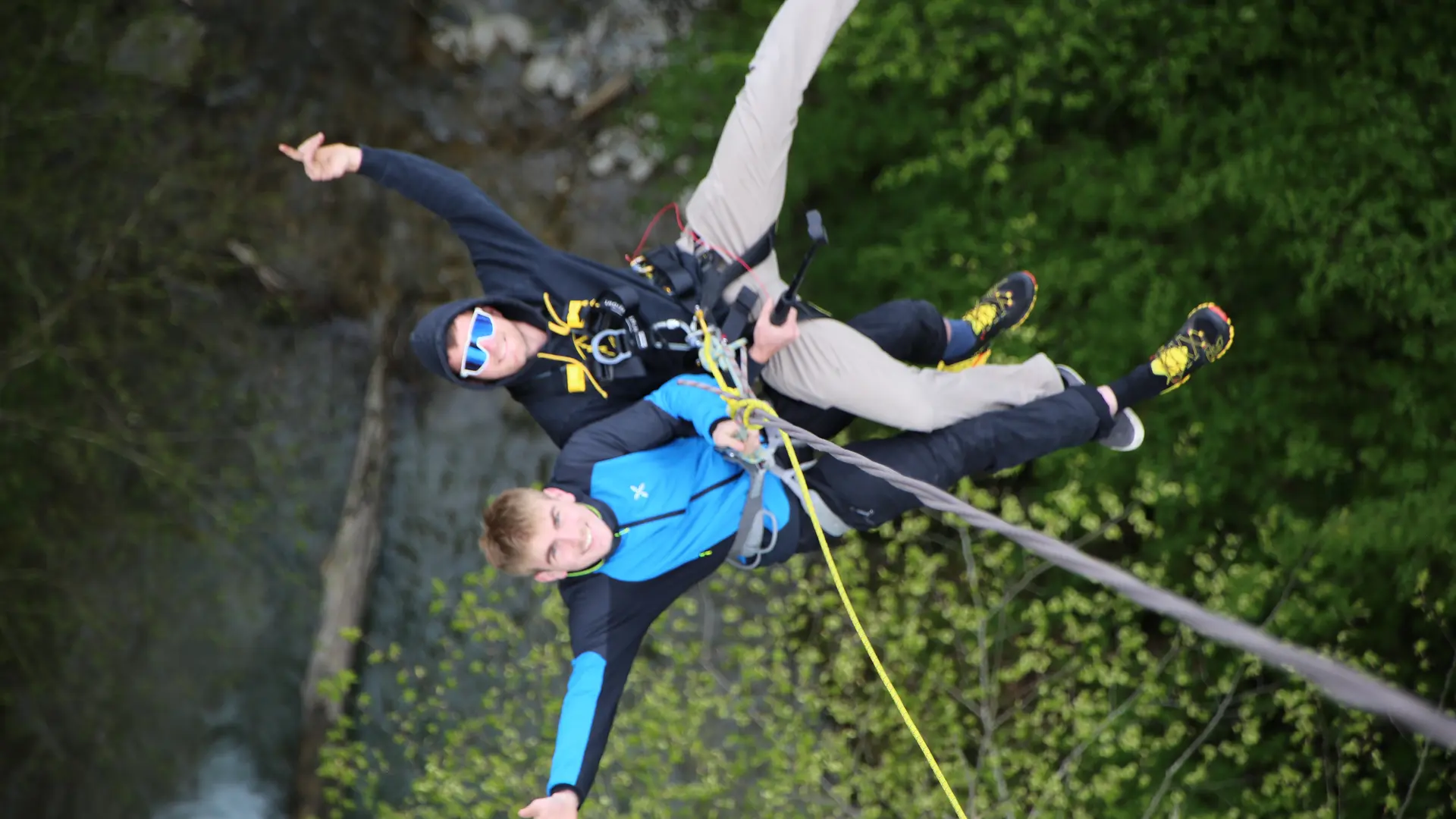Saut pendulaire en tandem_Faverges-Seythenex