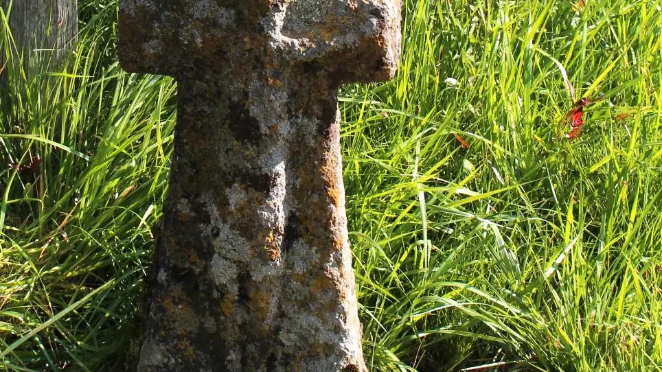 Croix sur le sentier