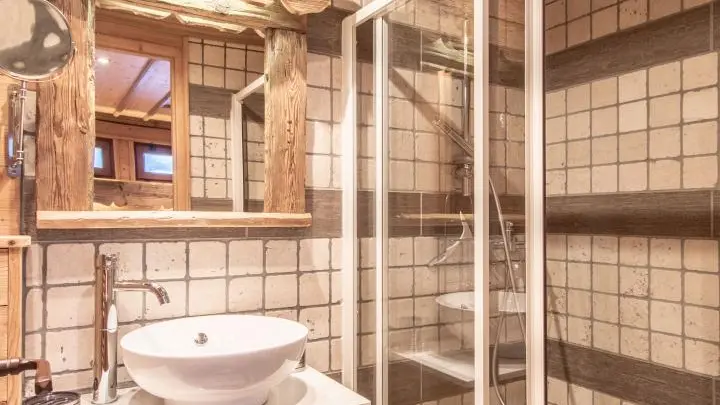 Salle d'eau chambre 4