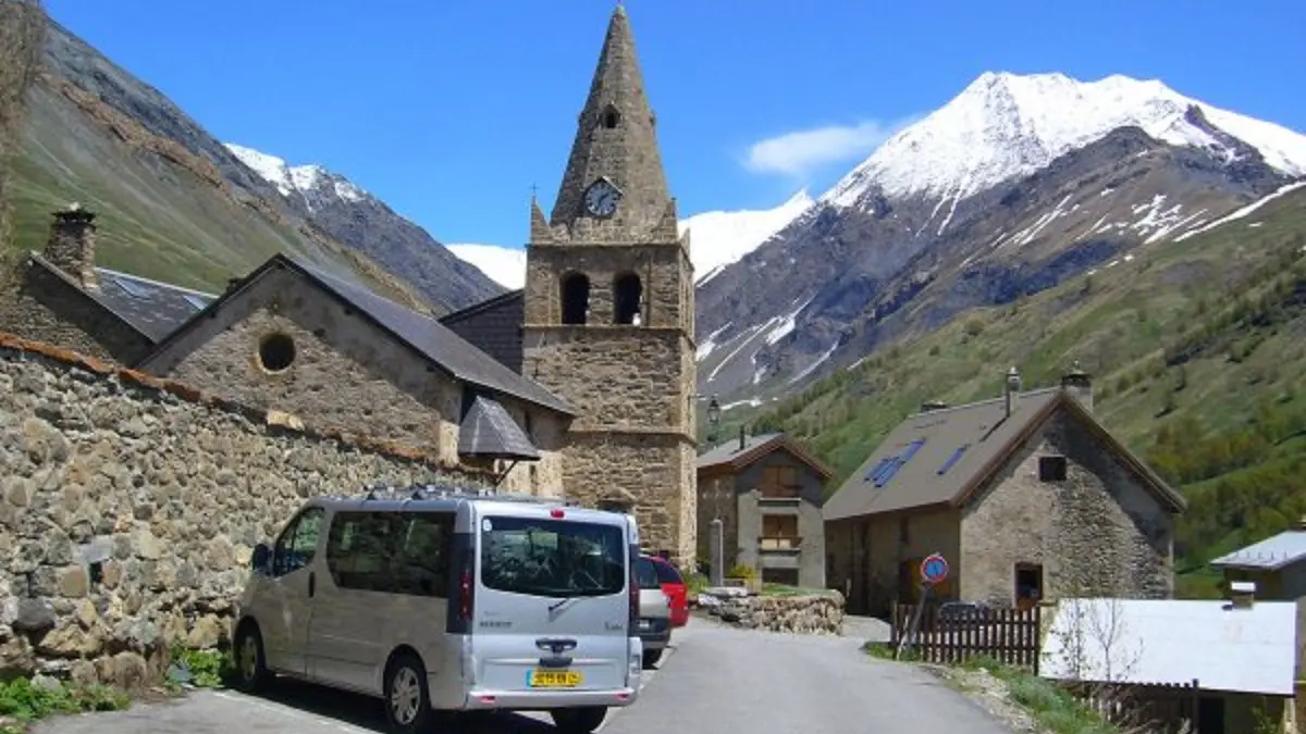 L'entrée du village