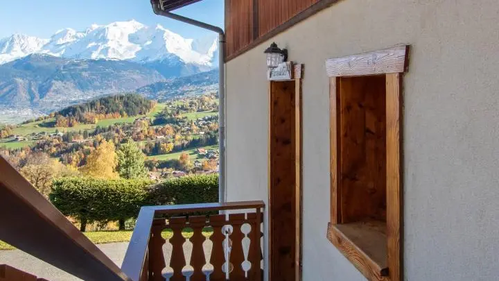 Escalier d'accès au gîte