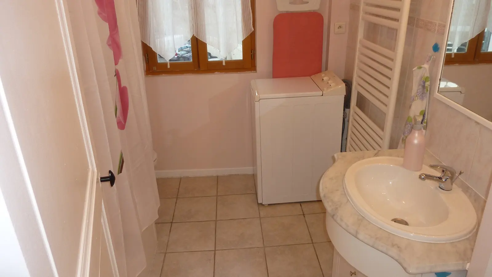 Appartement T2, Place des Cordeliers - Digne les Bains