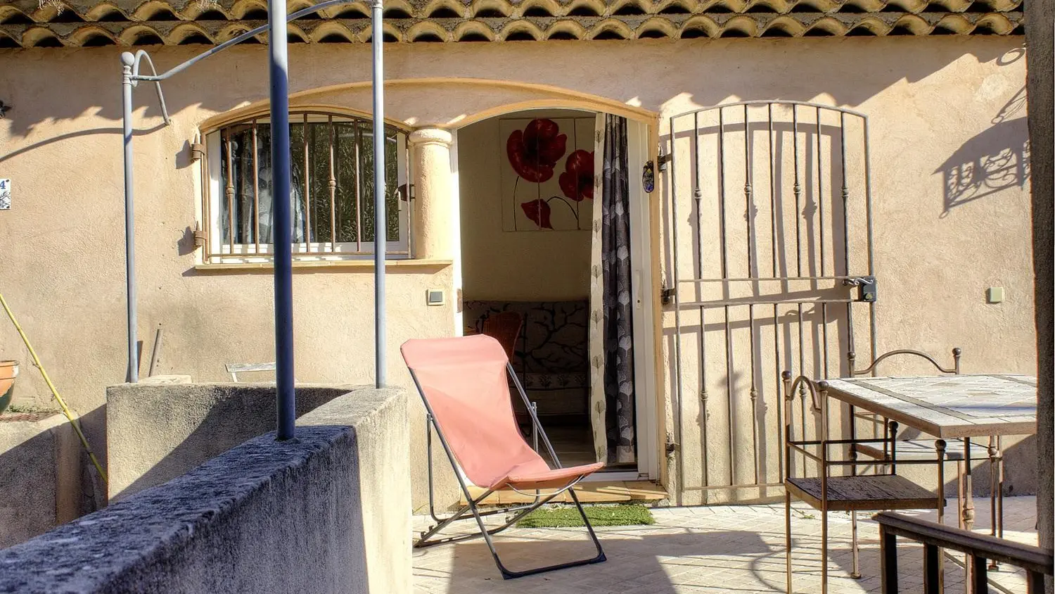 Gîte Le Cabanon-Terrasse-Auribeau sur Siagne-Gîtes de France Alpes-Maritimes