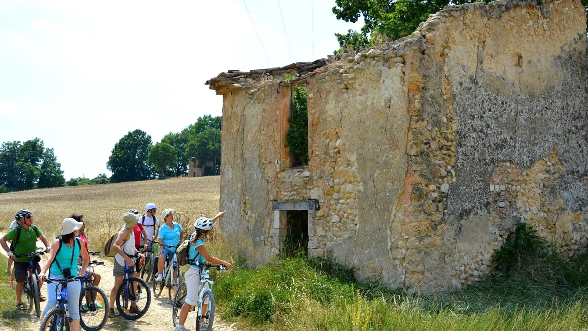 Cabanon à l'abandon
