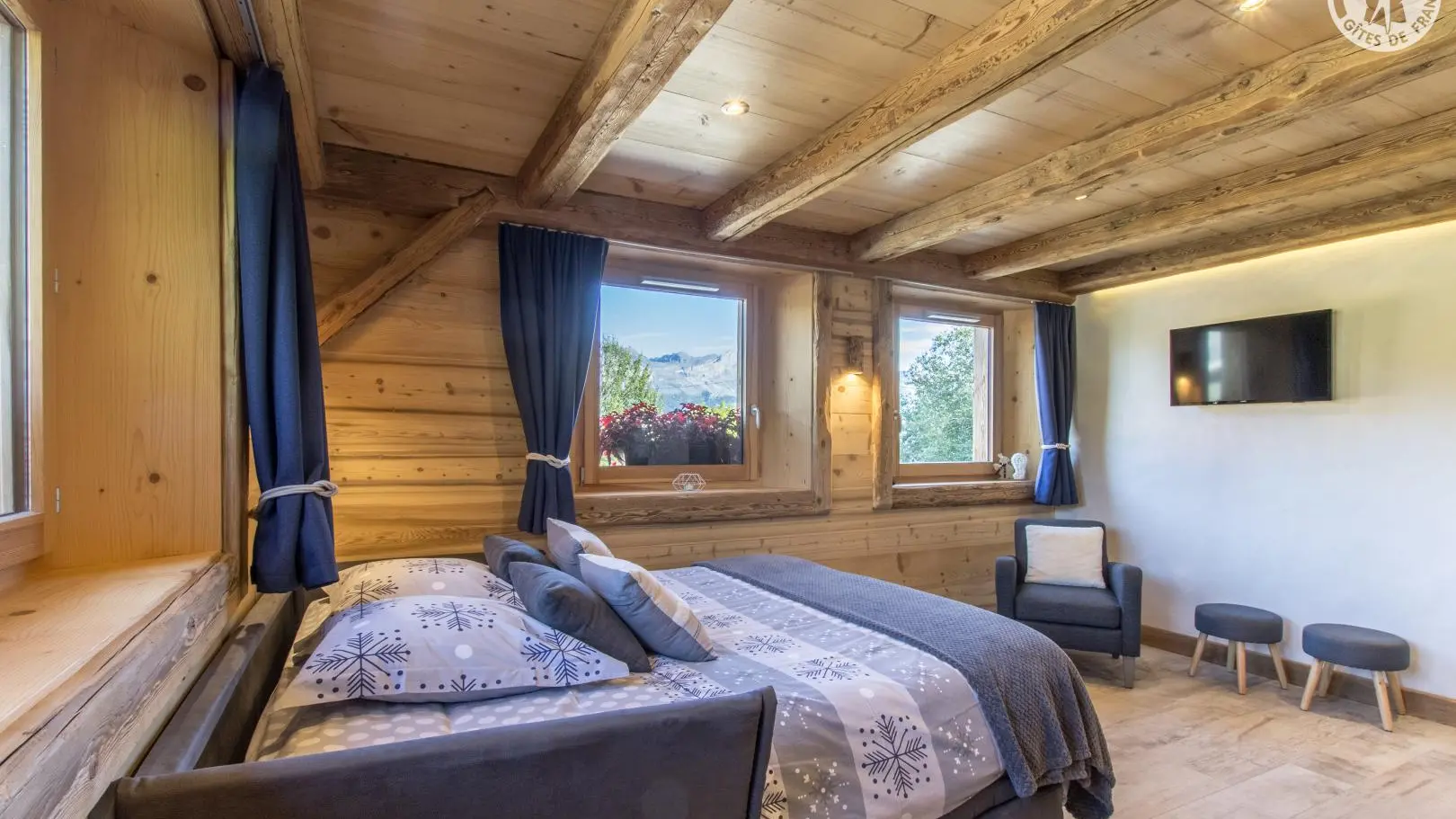 Canapé convertible offrant un couchage d'appoint 160x200cm