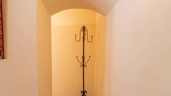 Couloir accès espace chambres