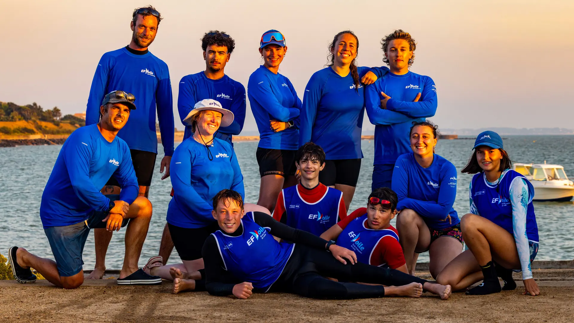Equipe club de voile Chatelaillon Plage