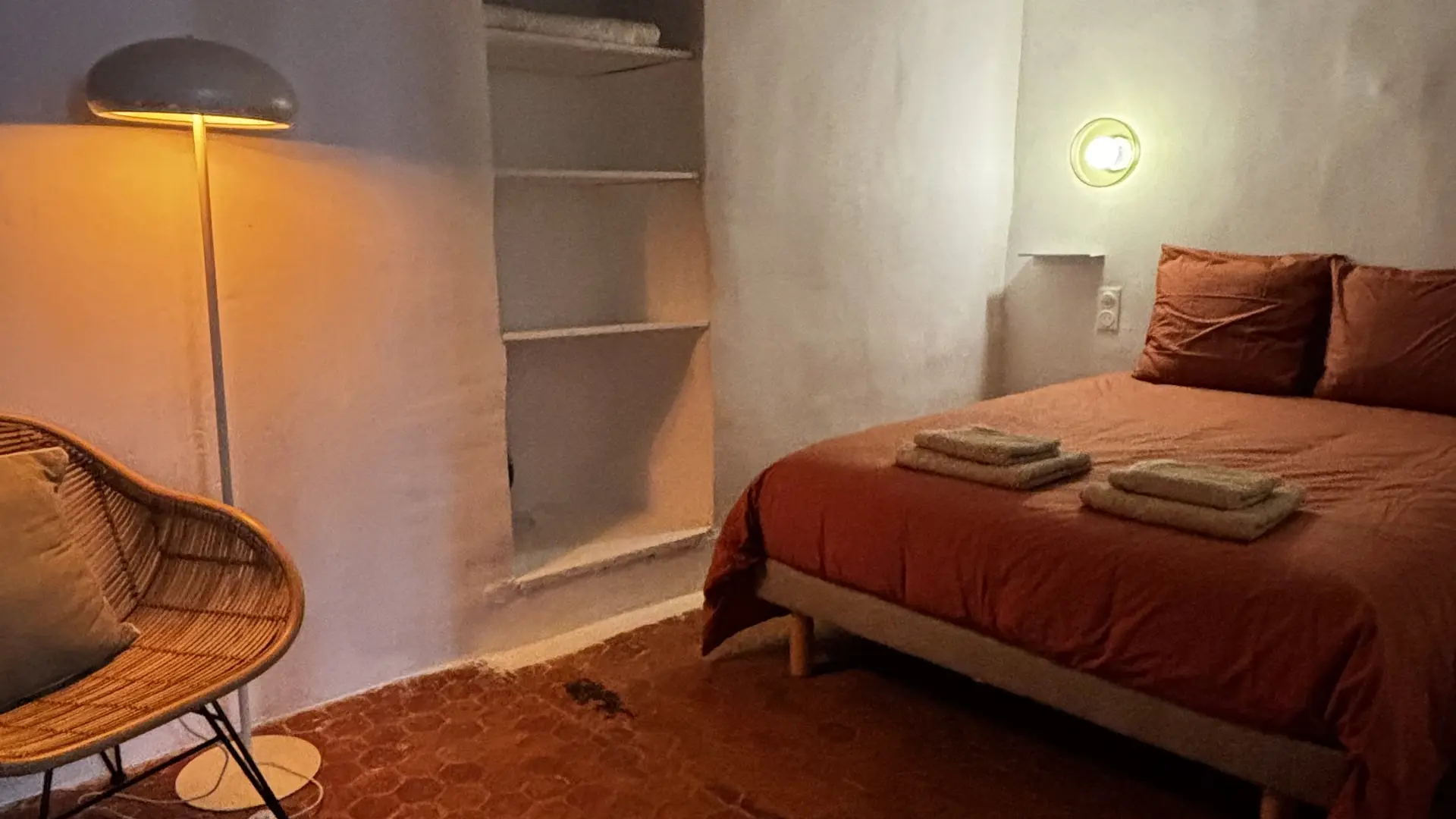 Chez Bob, Maison & Expériences