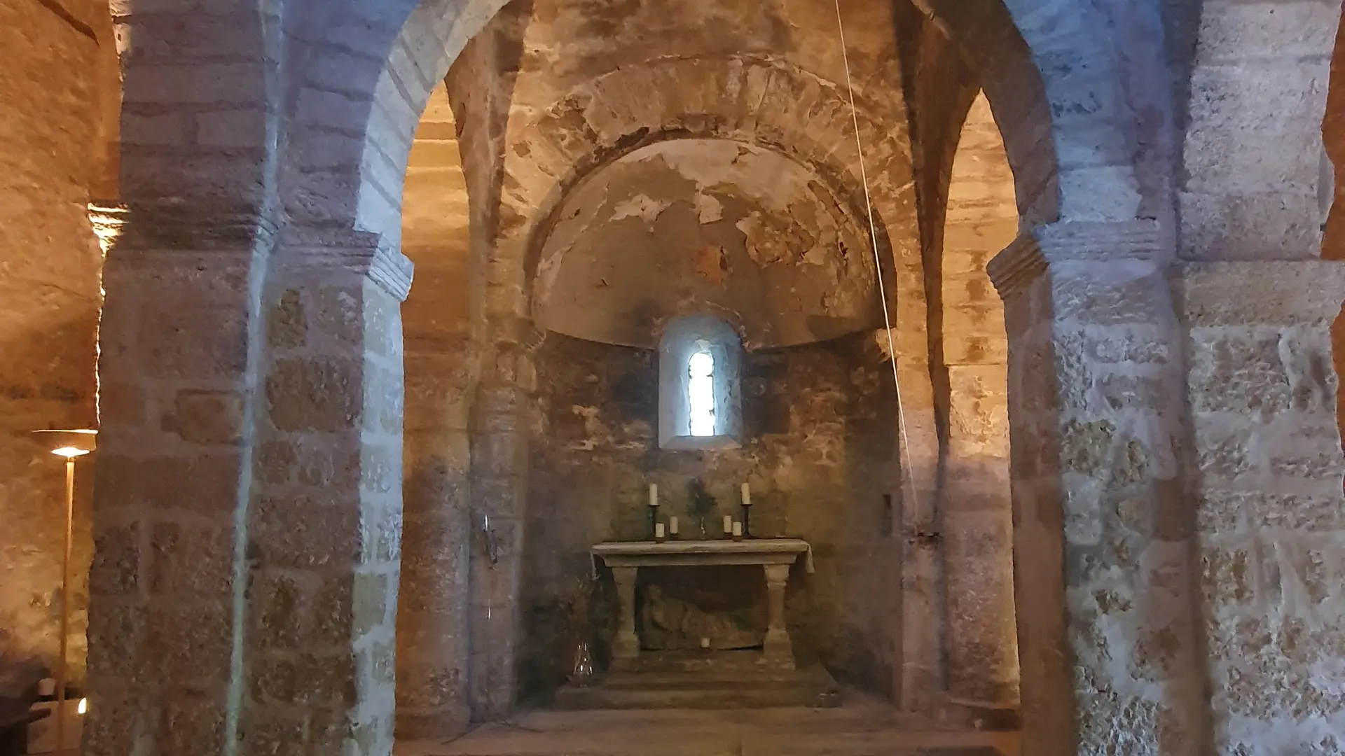 intérieur de la chapelle de la madelène