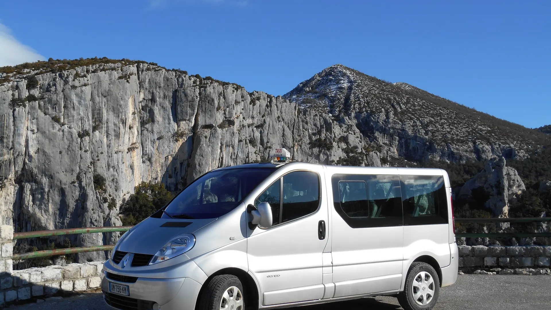 Taxi Verdon-minibus