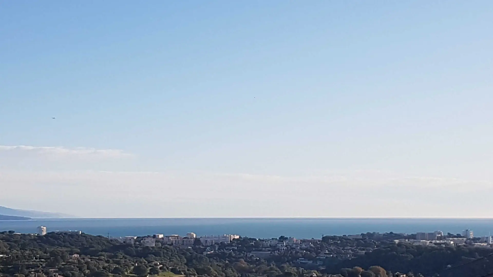 Gîte La source-La mer à deux pas-Vallauris Golfe Juan-Gîtes de France Alpes-Maritimes