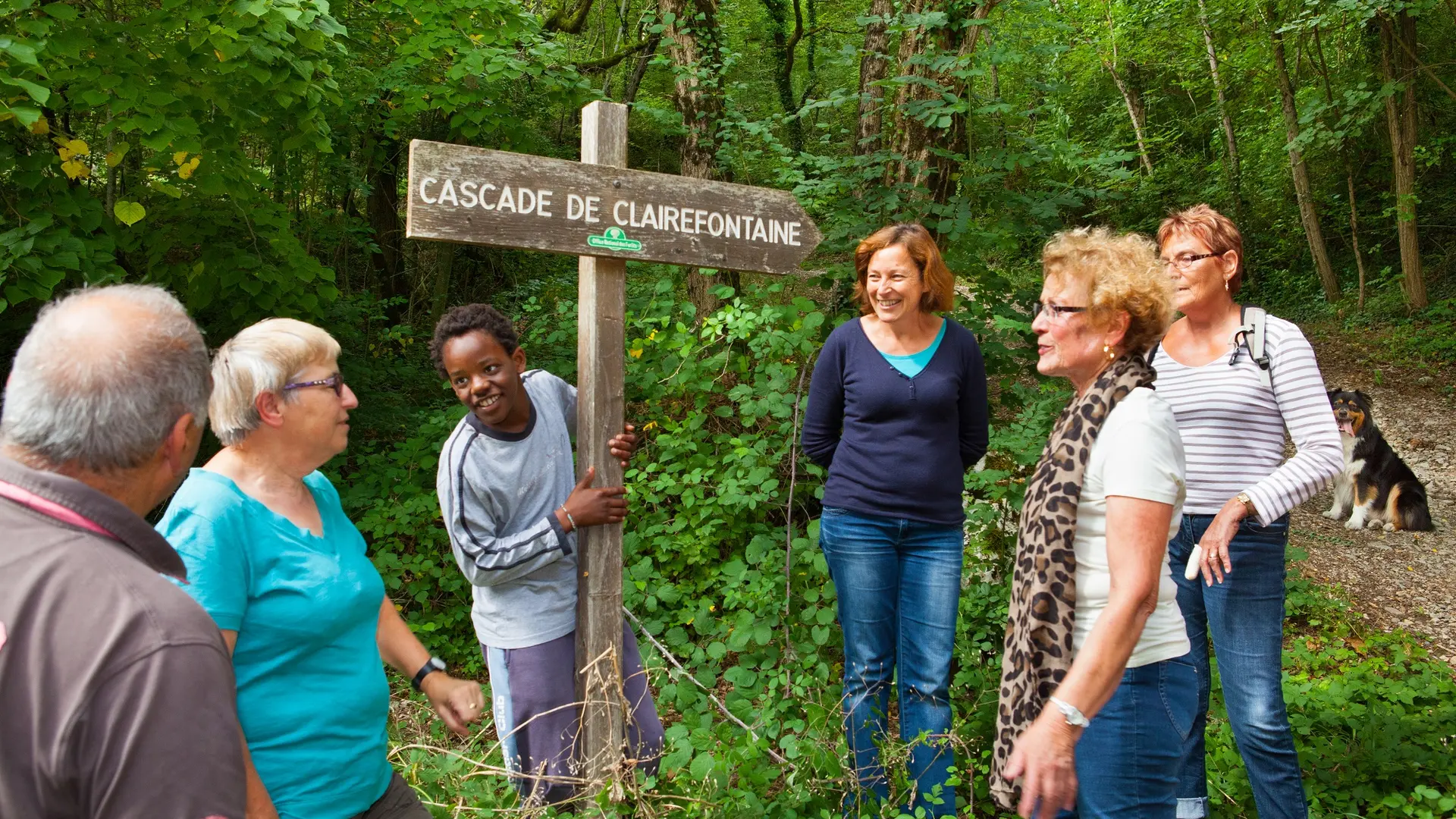 Se balader jusqu'à la cascade de Claireafontaine