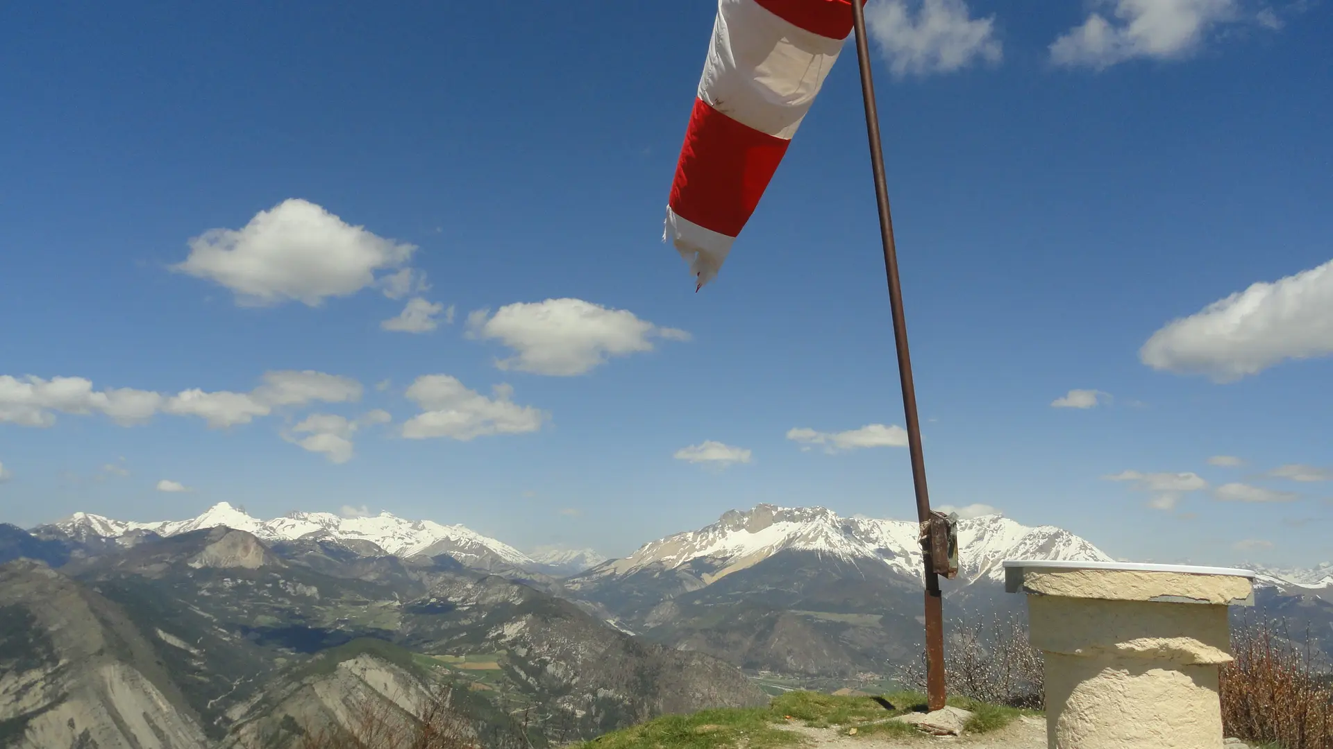 Vue du sommet d'Oule