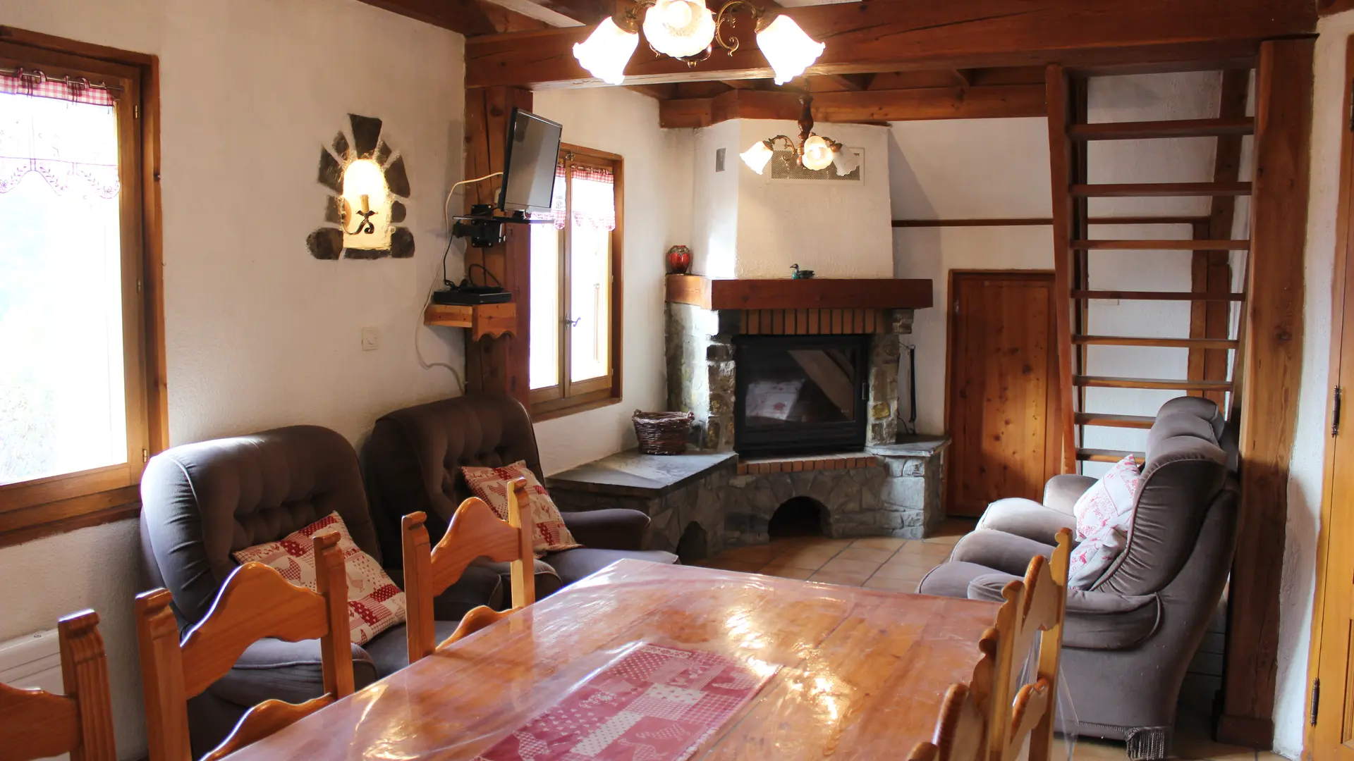 piece de vie et coin salon