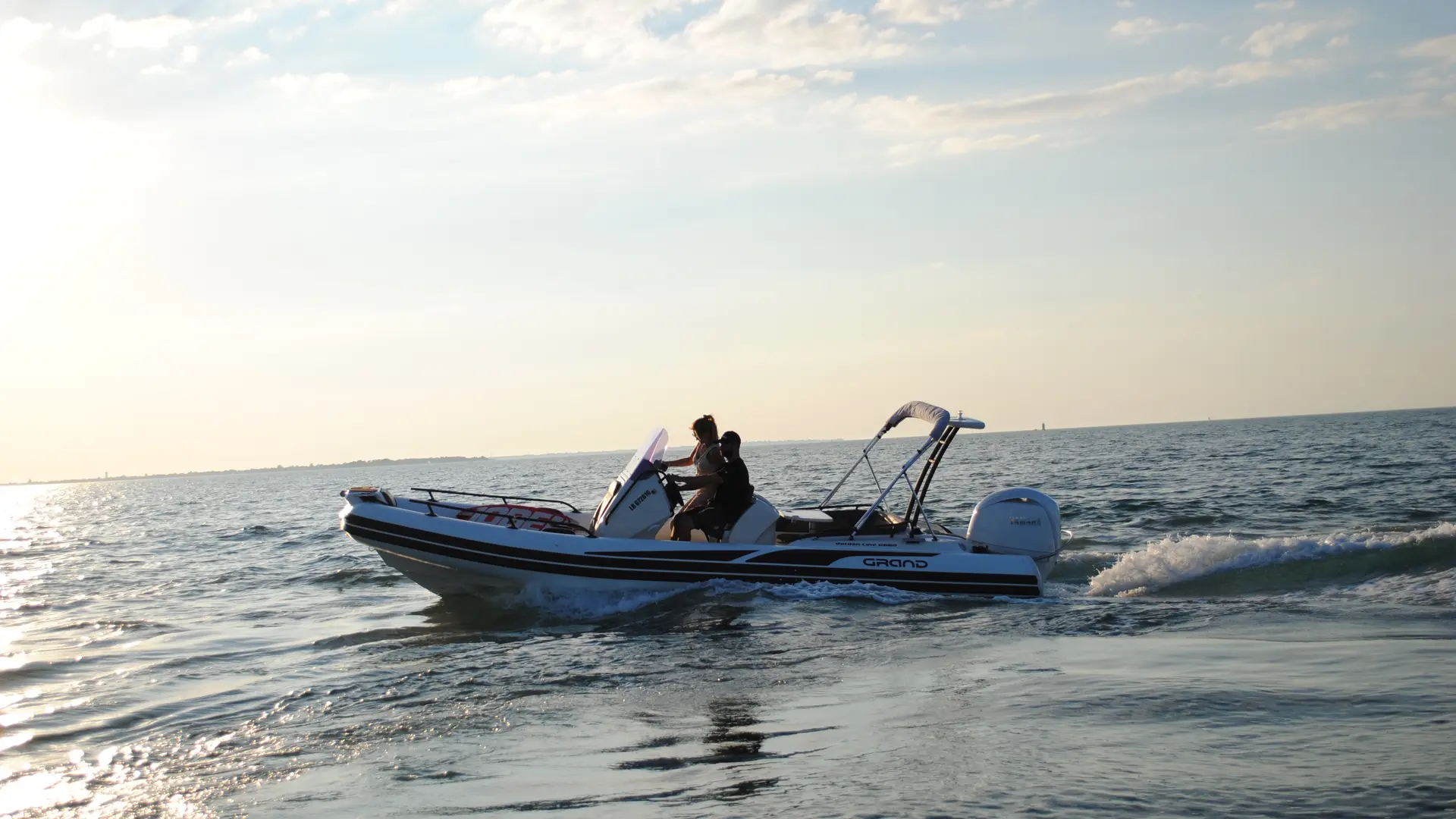 Bateau de location par Ô mon bateau