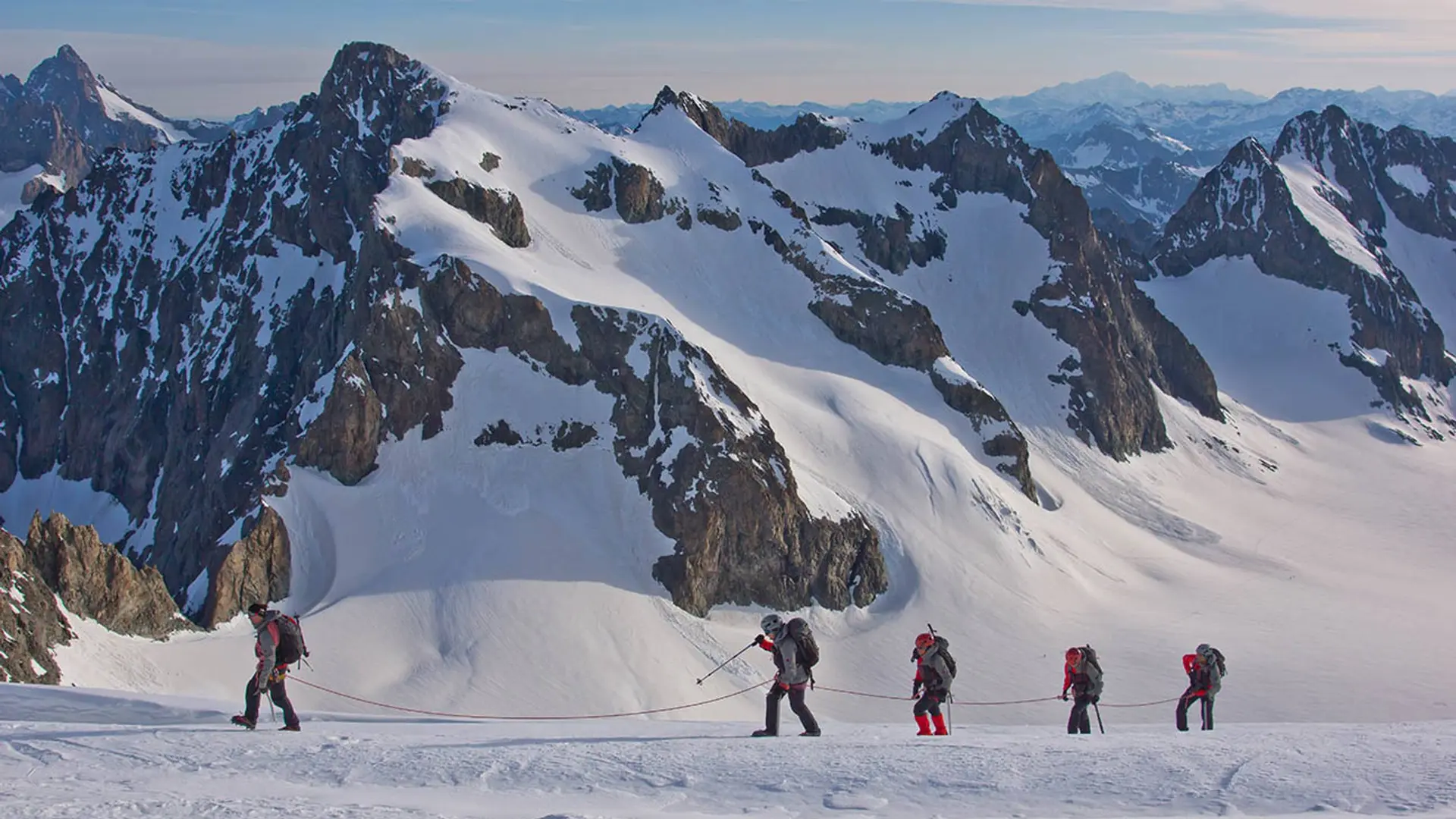 Montée à la Barre des Écrins