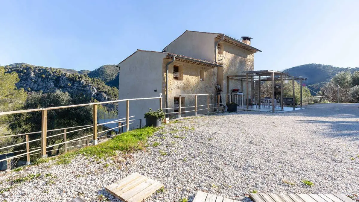 Gîte Luna Estella Gîtes de France Alpes-Maritimes à Tourrette Levens