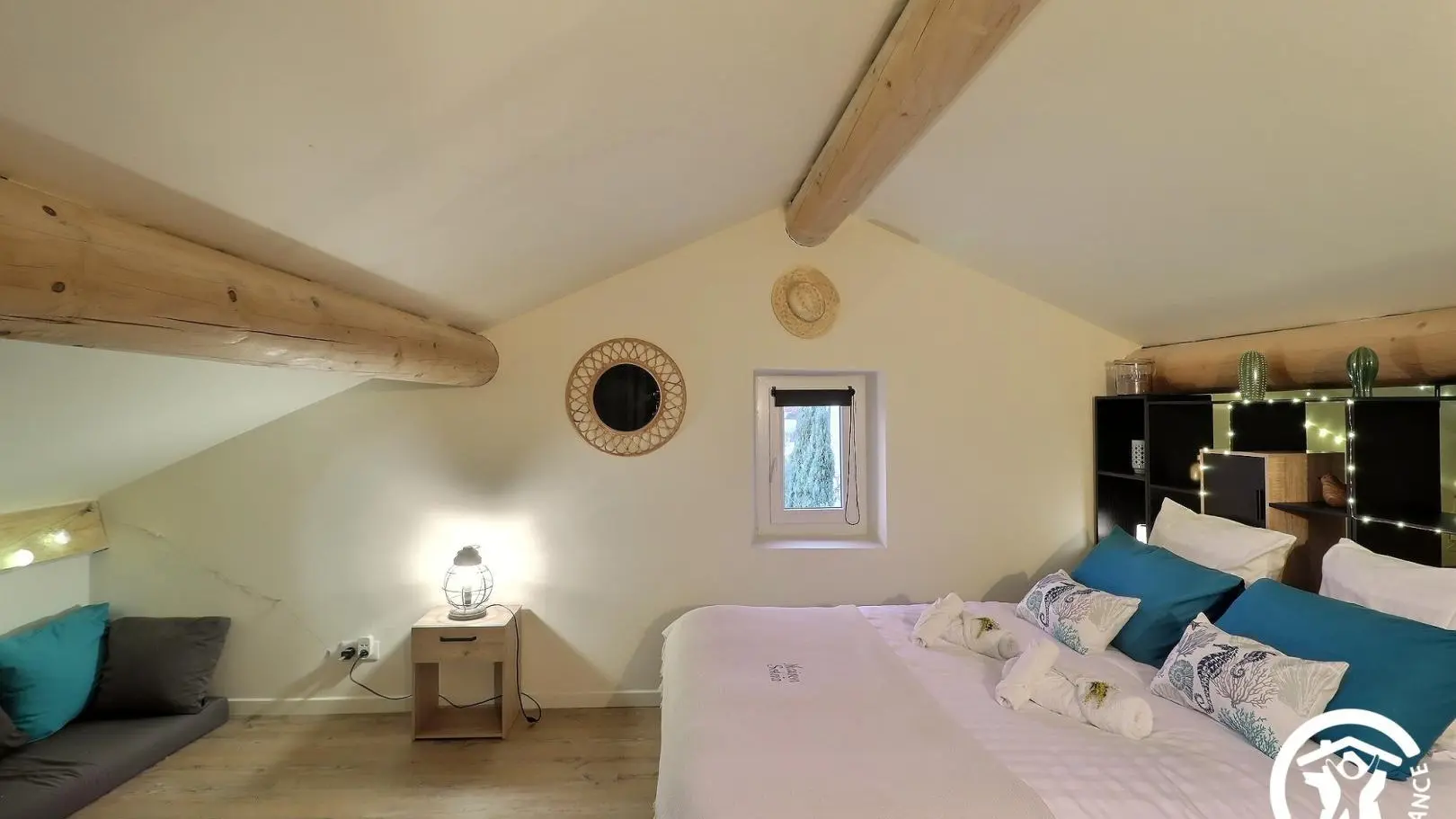 Chambre La Cachette Elégante 
R+2