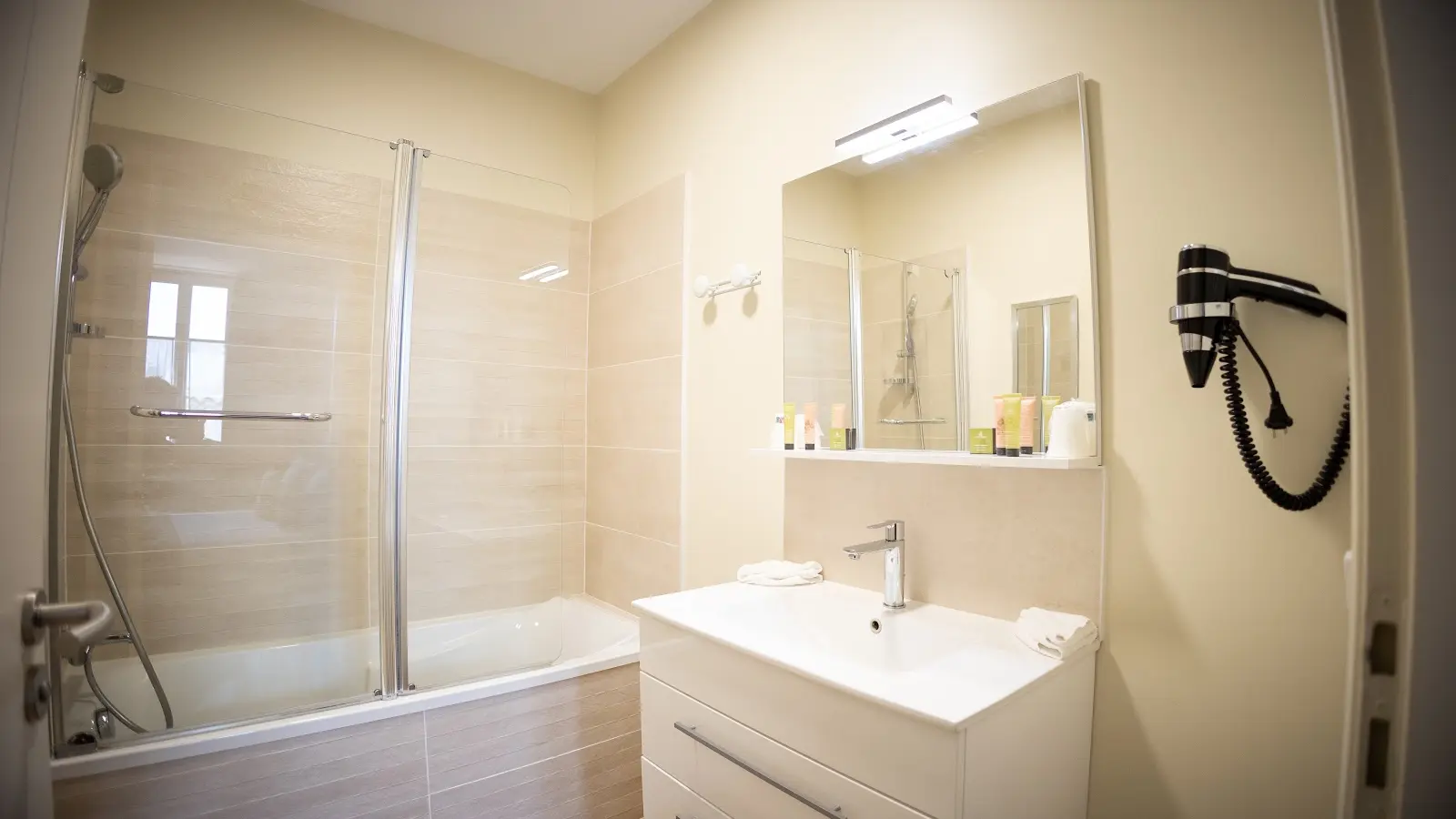 Salle de bain chambre « confort »