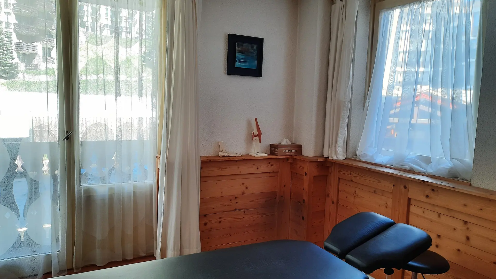 Salle de soin - Mylène Leguin Cabinet Kiné Les Andes Val d'Isère