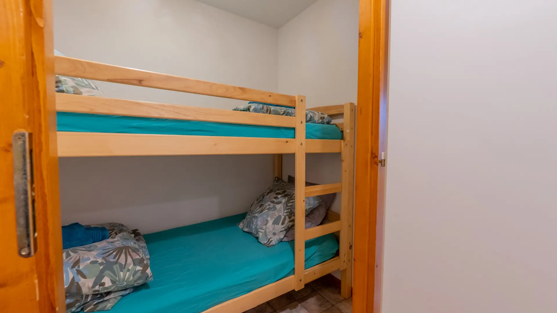 coin cabine avec lits superposés