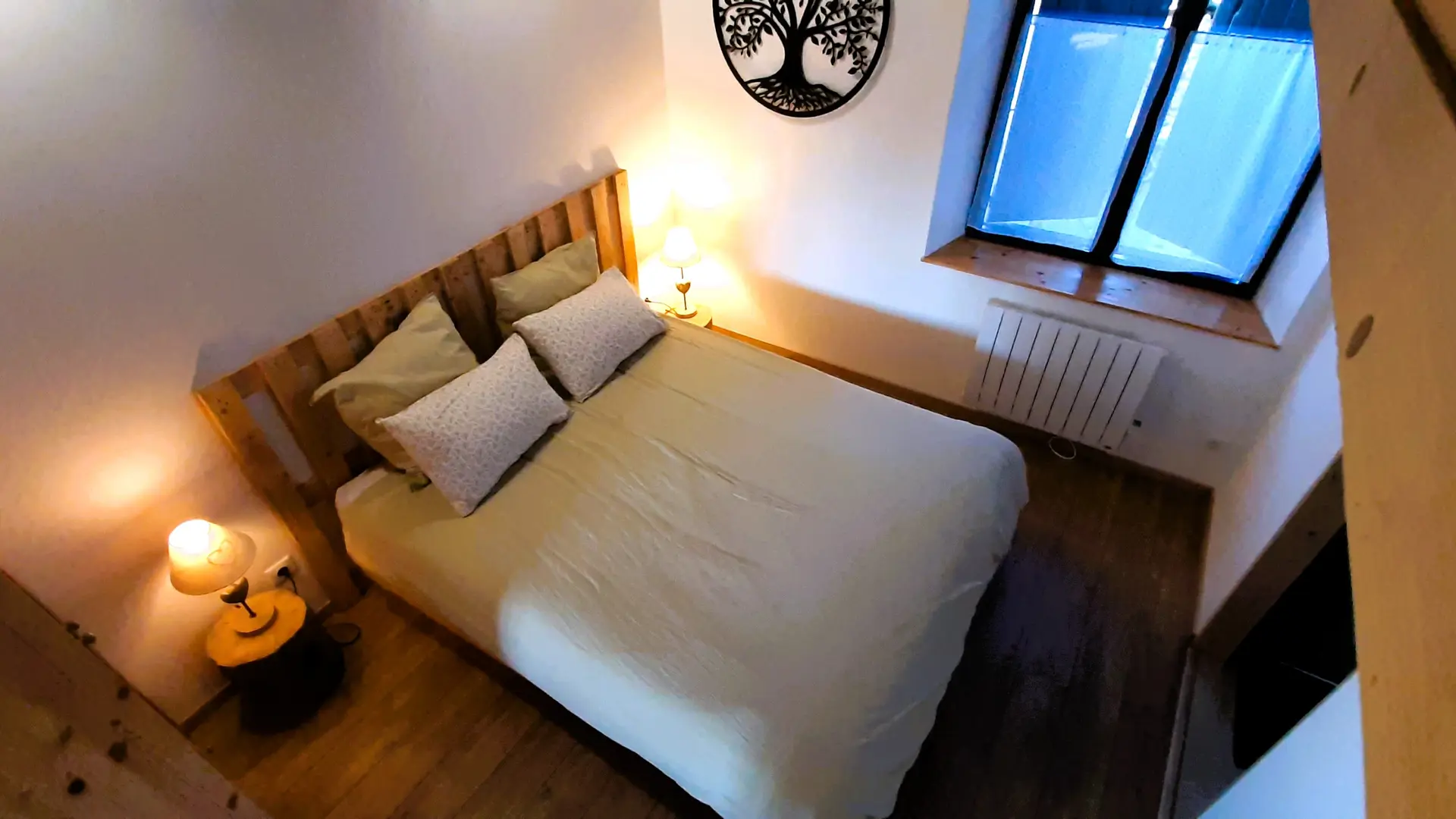 chambre vue depuis la mezzanine