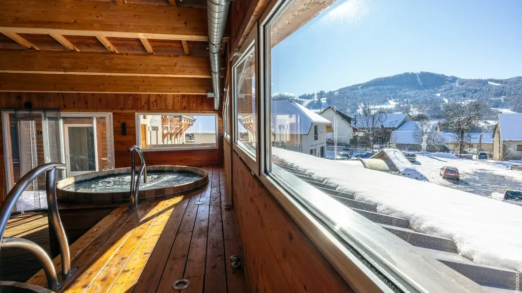 Chalet d'Ô - Le 05 Spa_ Les Autanes à Ancelle