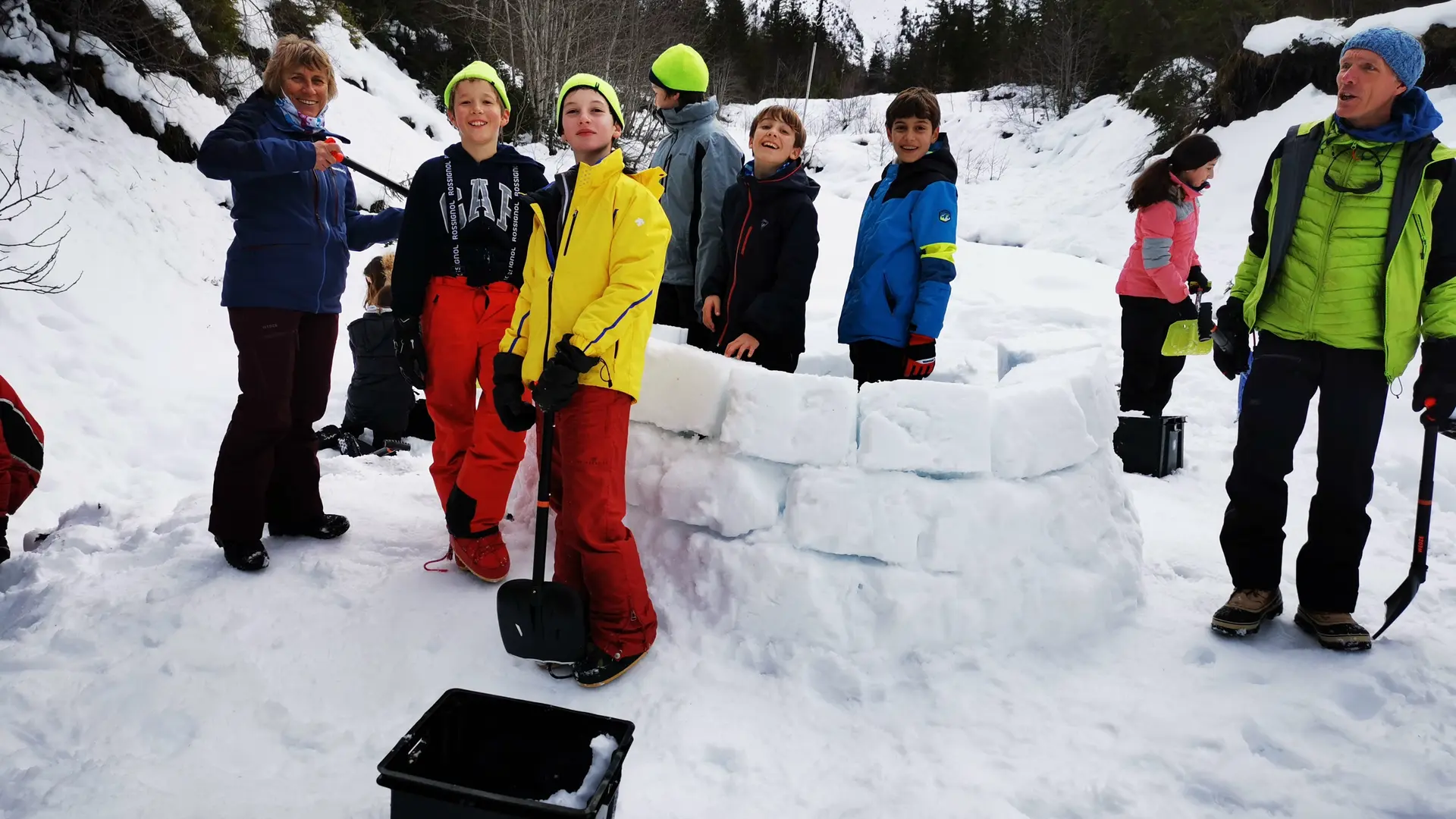construction_igloo_megeve