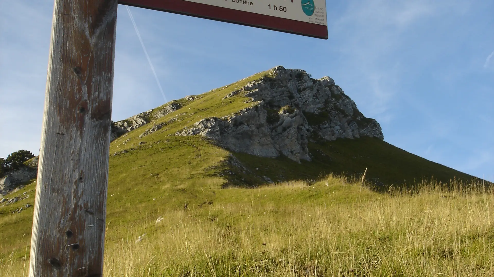 Depuis le Col de la Cochette, accès au Mont Colombier par l'arête sud