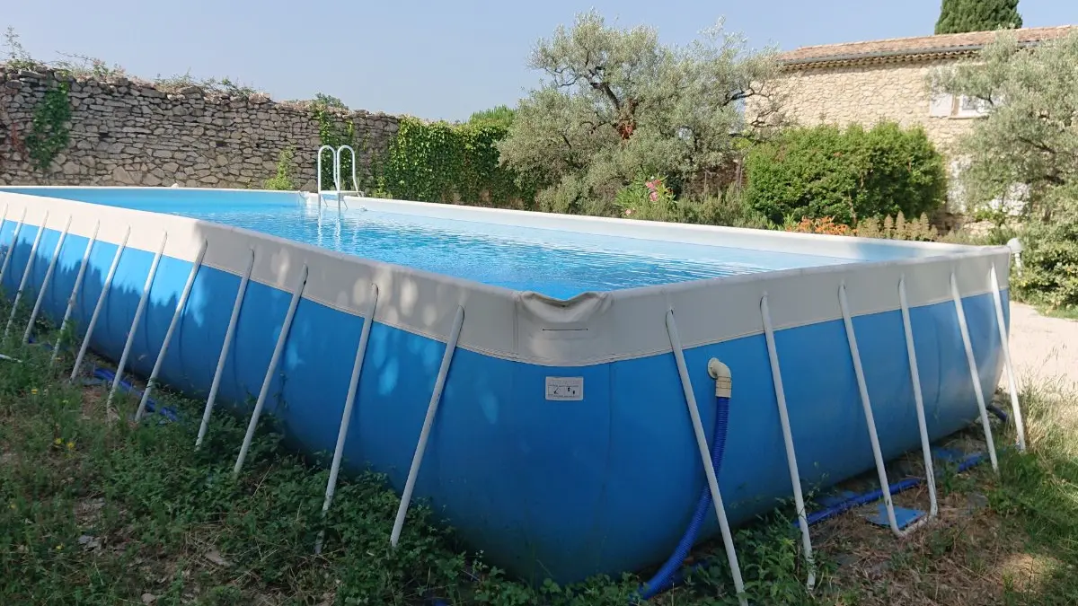 Domaine du Chêne Vert - Gîte La Ruche - Piscine hors sol en commun