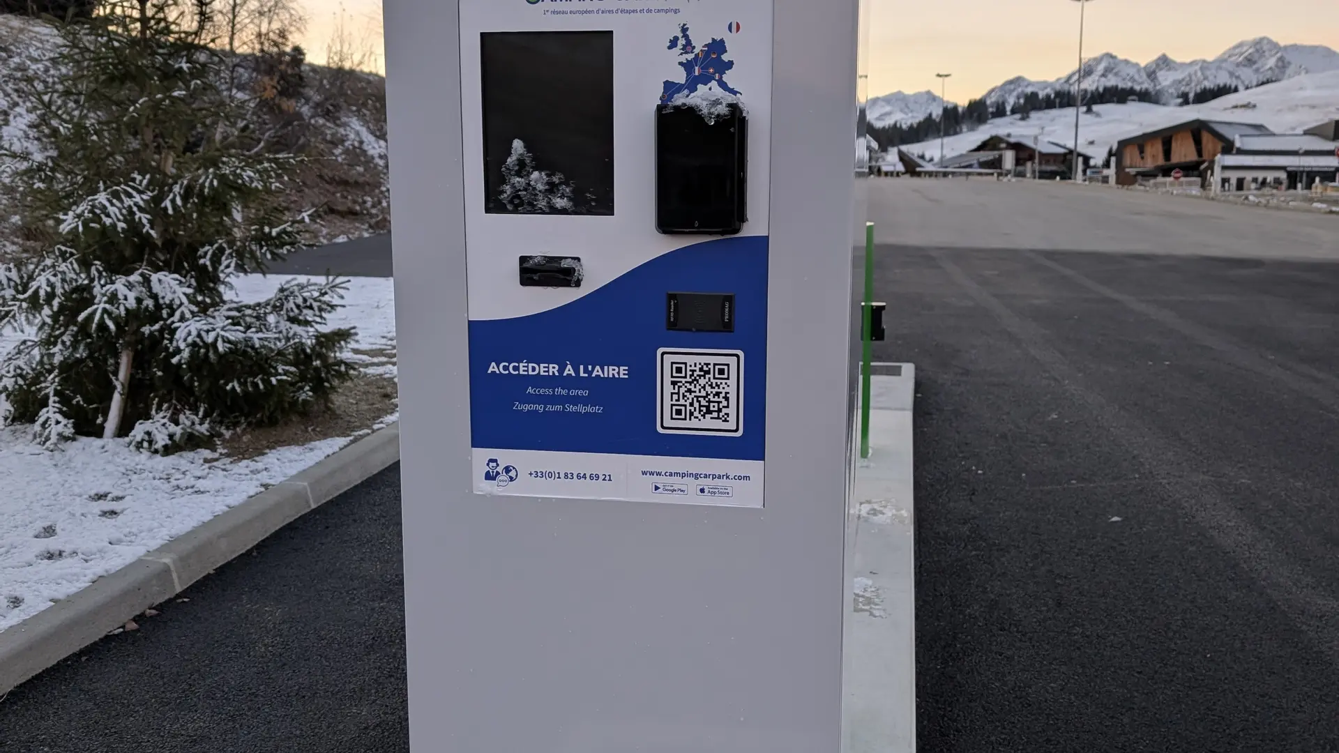 Borne de paiement Campingcar Park col des Saisies