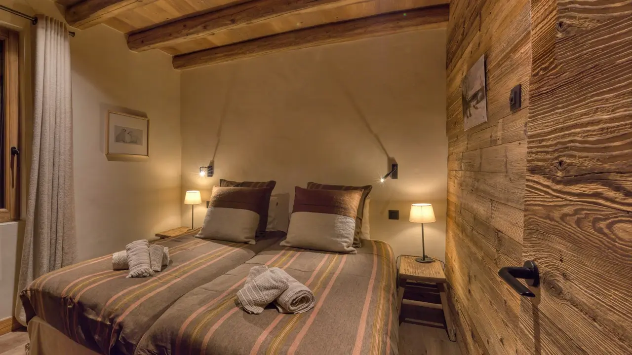 Chambre bel étage vue sur les Aravis