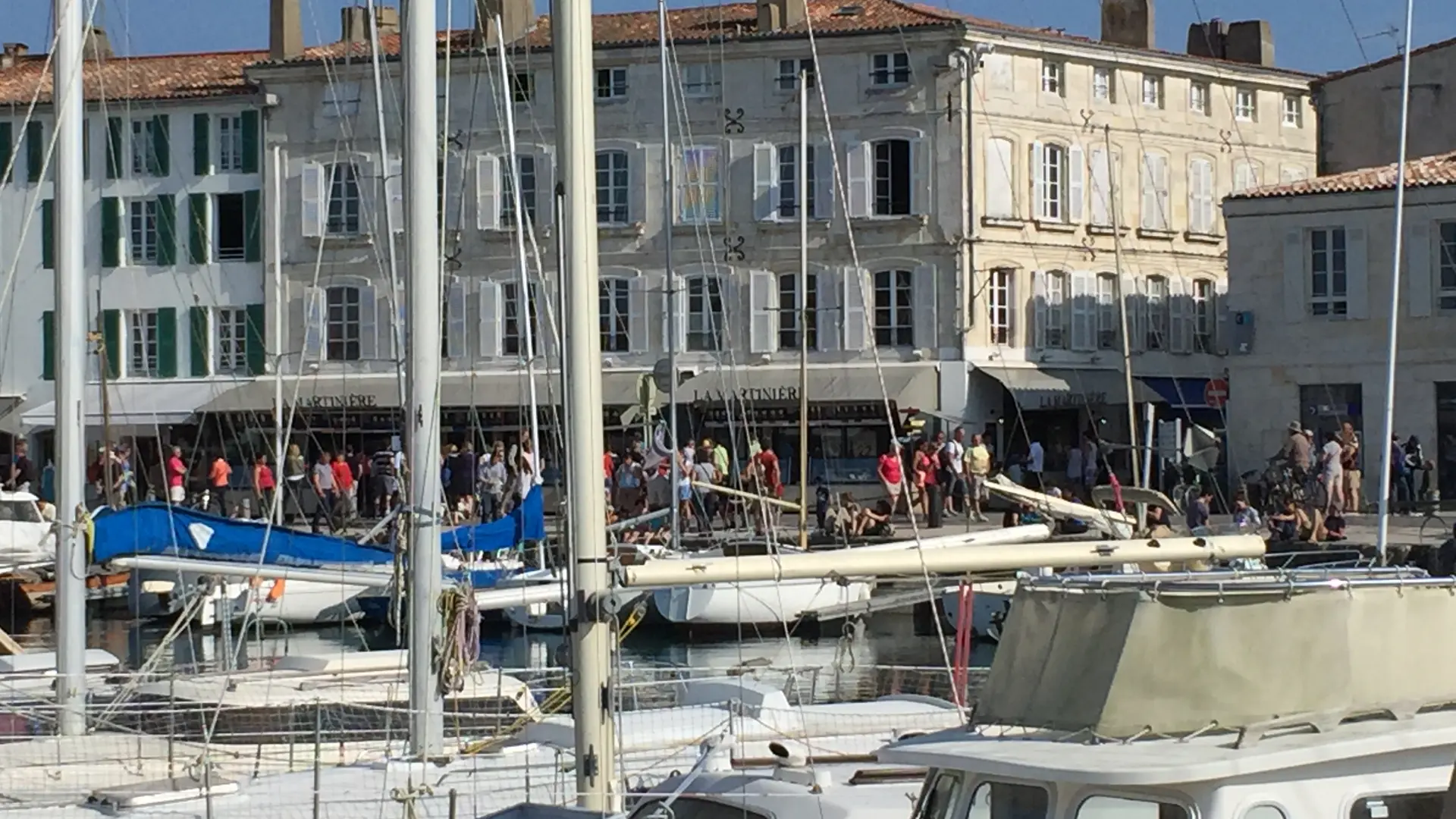 vue q29 & q20 depuis le port