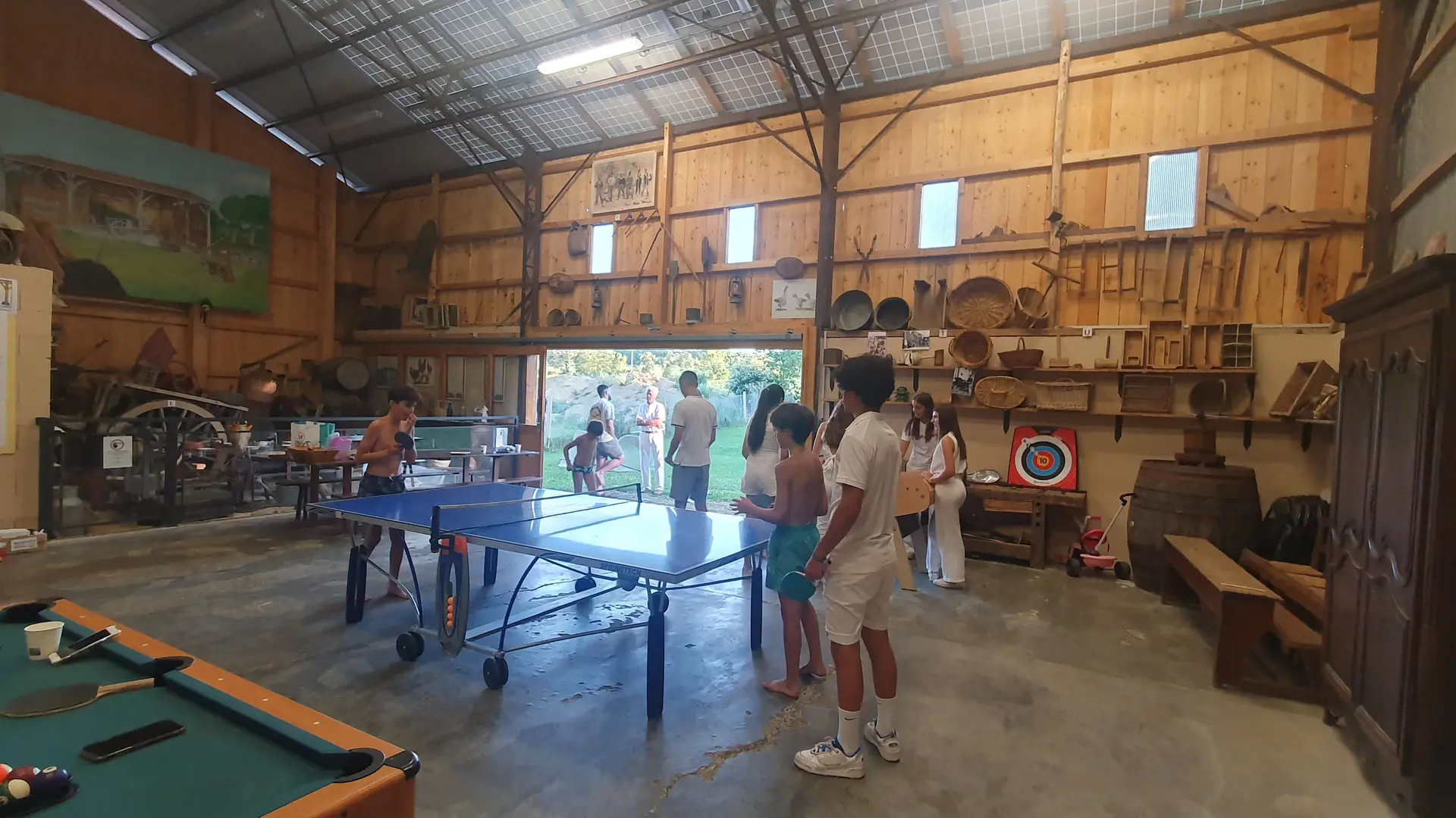 Aire de jeux couverte