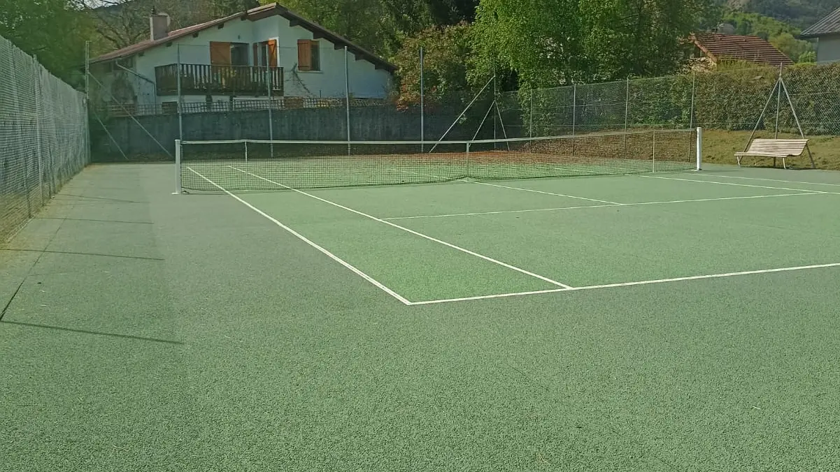 Terrain de tennis de Selonnet
