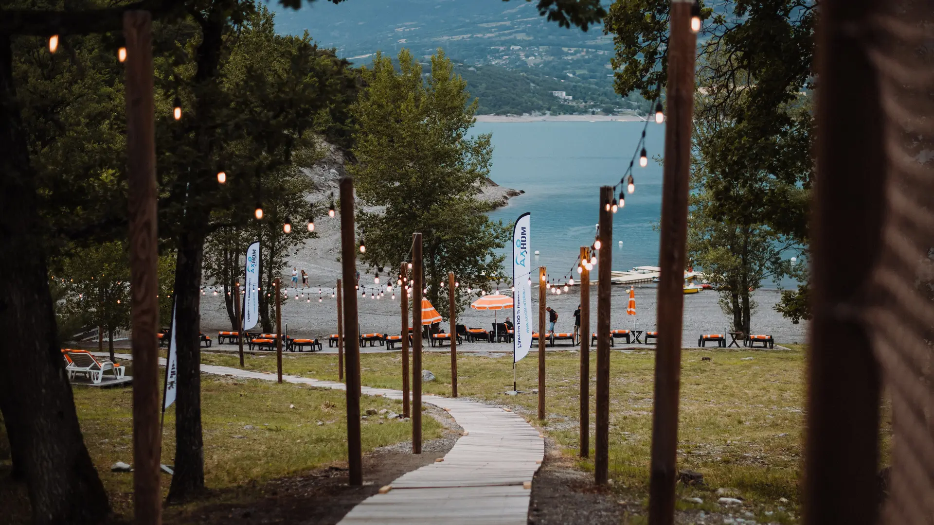 La Paillote du lac - LE SAUZE-DU-LAC