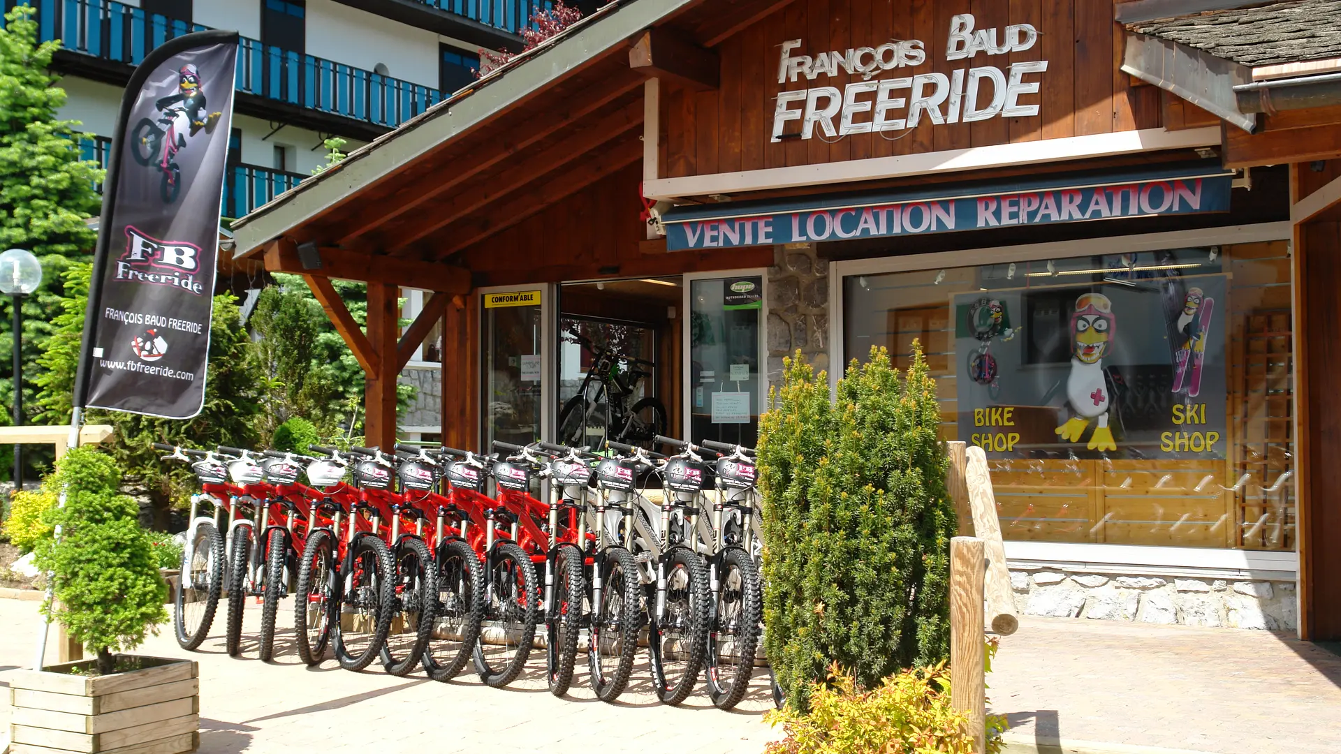 Facade Eté FB Freeride Morzine