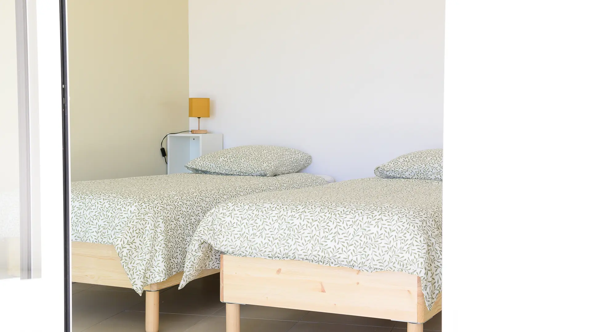 Chambre 2 lits simples