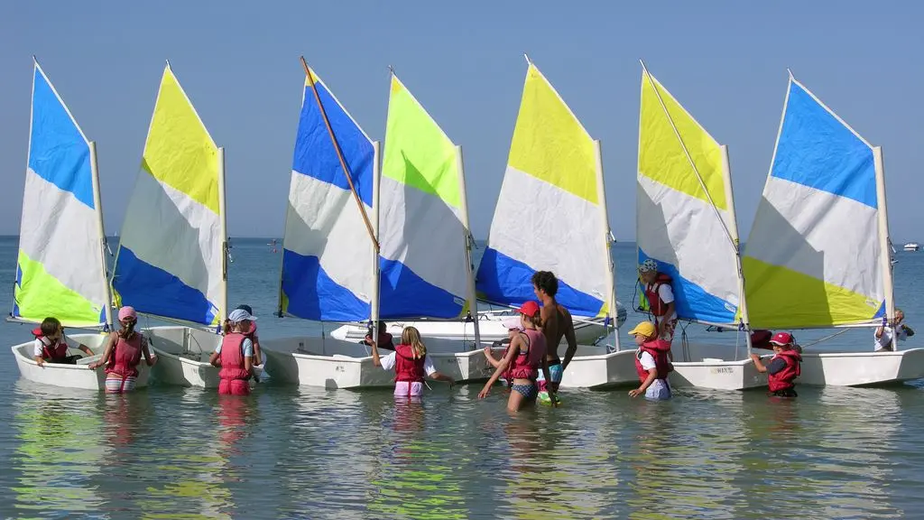 Découverte des sports nautiques à voile