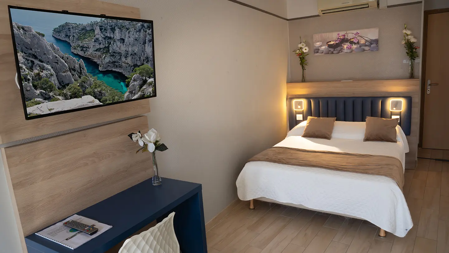Chambre hôtel Le Golfe à Cassis