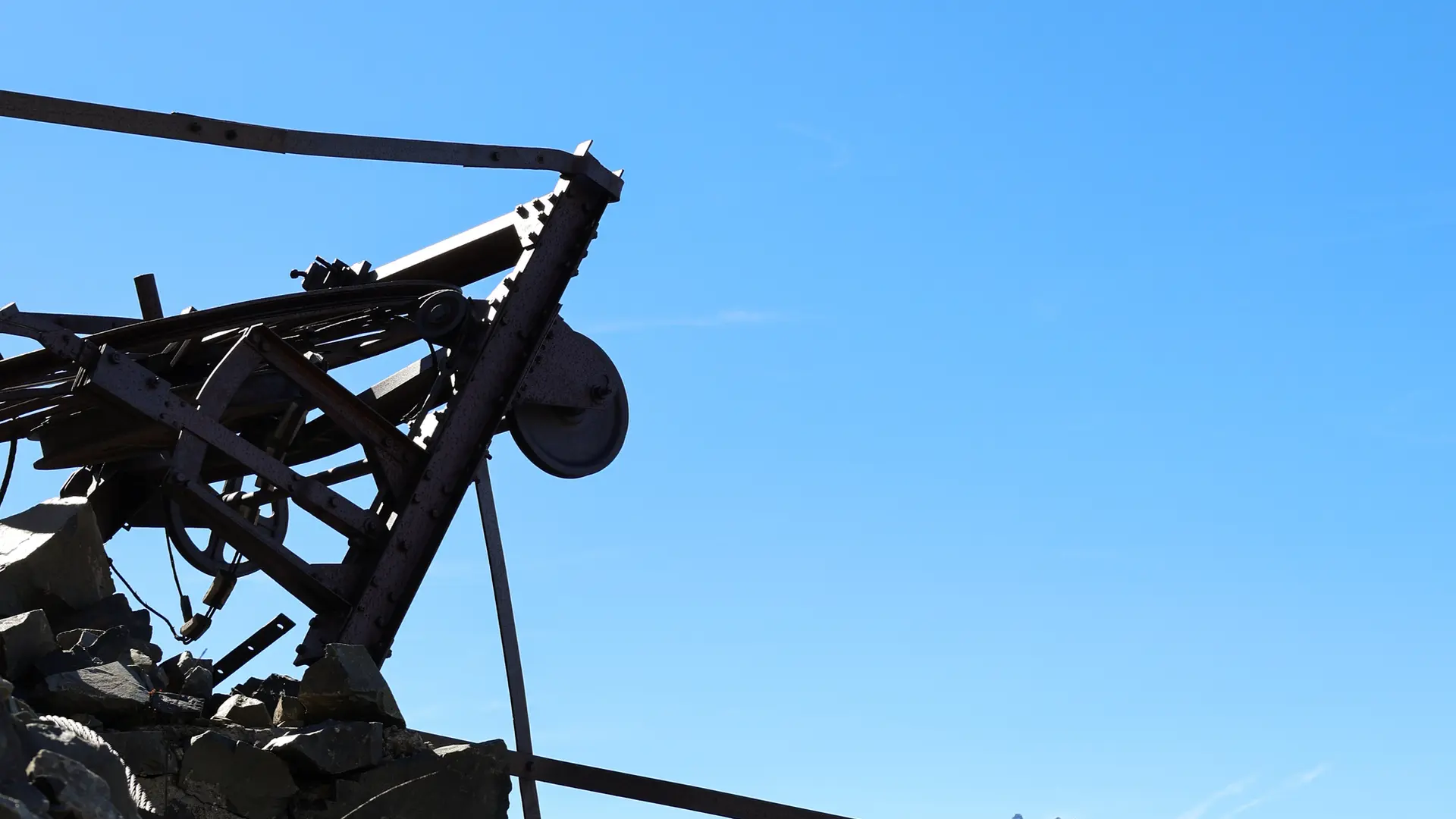 Vestige de la mine du Chardonnet