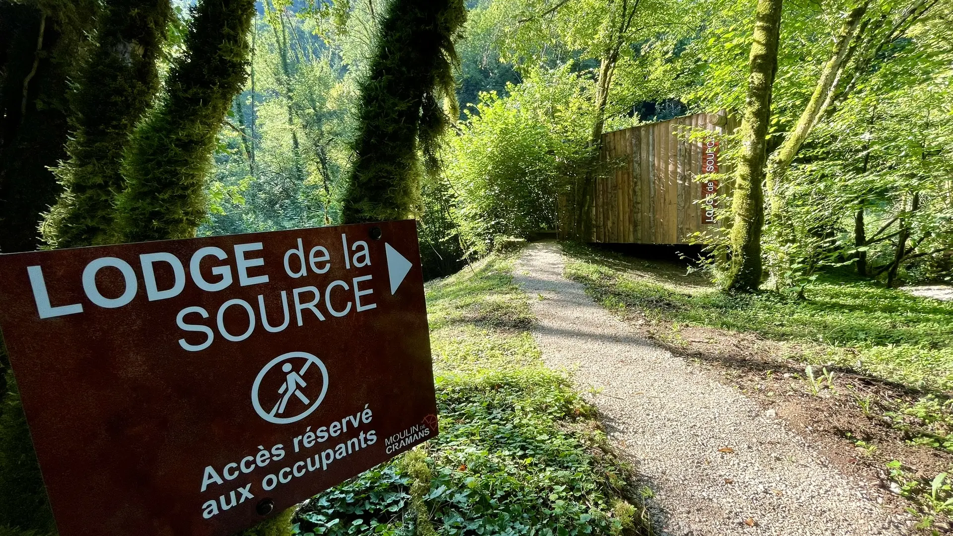 Accès Lodge de la Source