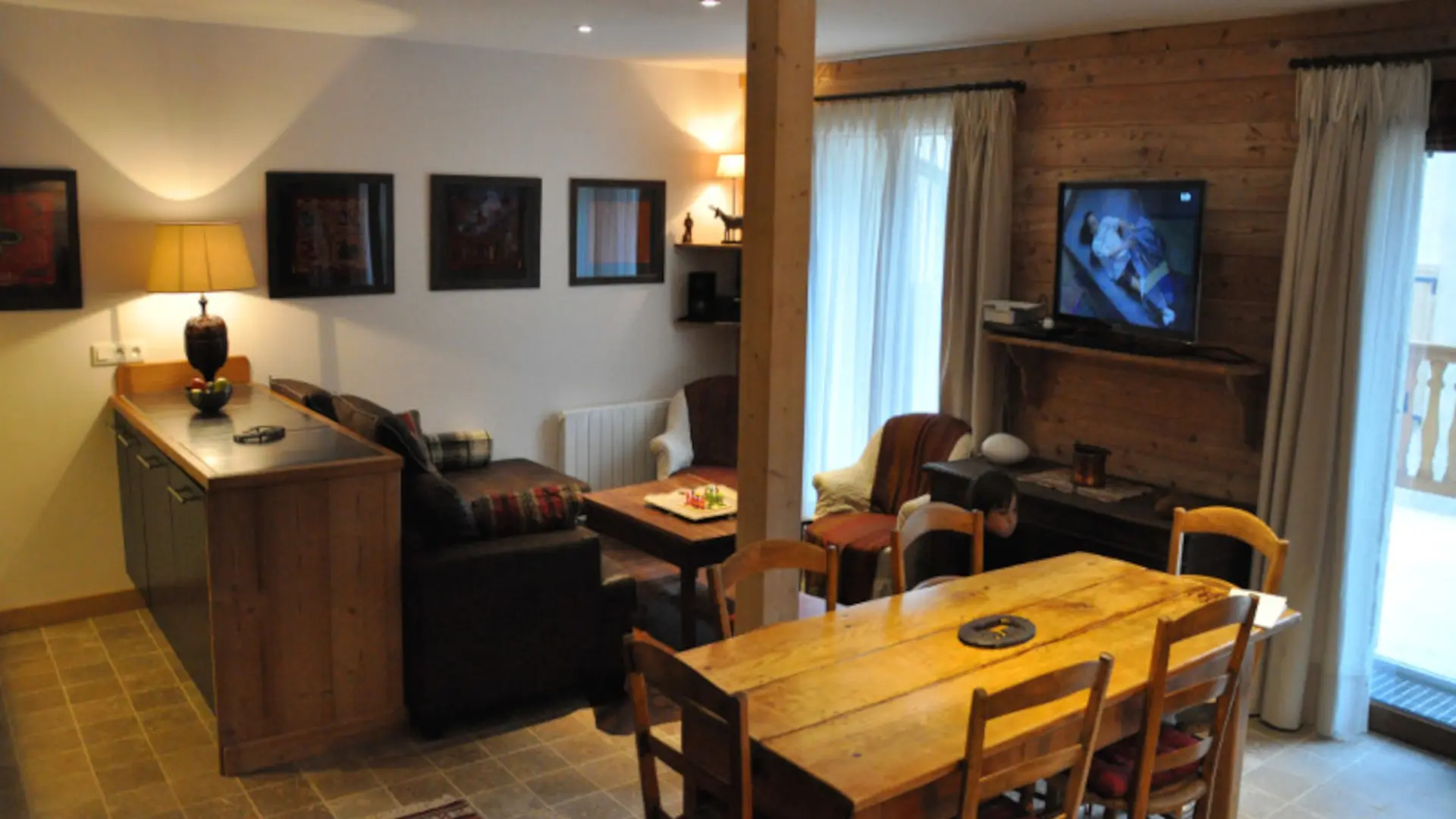 4-pieces-la-terrasse-gad-salon1-serre-chevalier-villeneuve