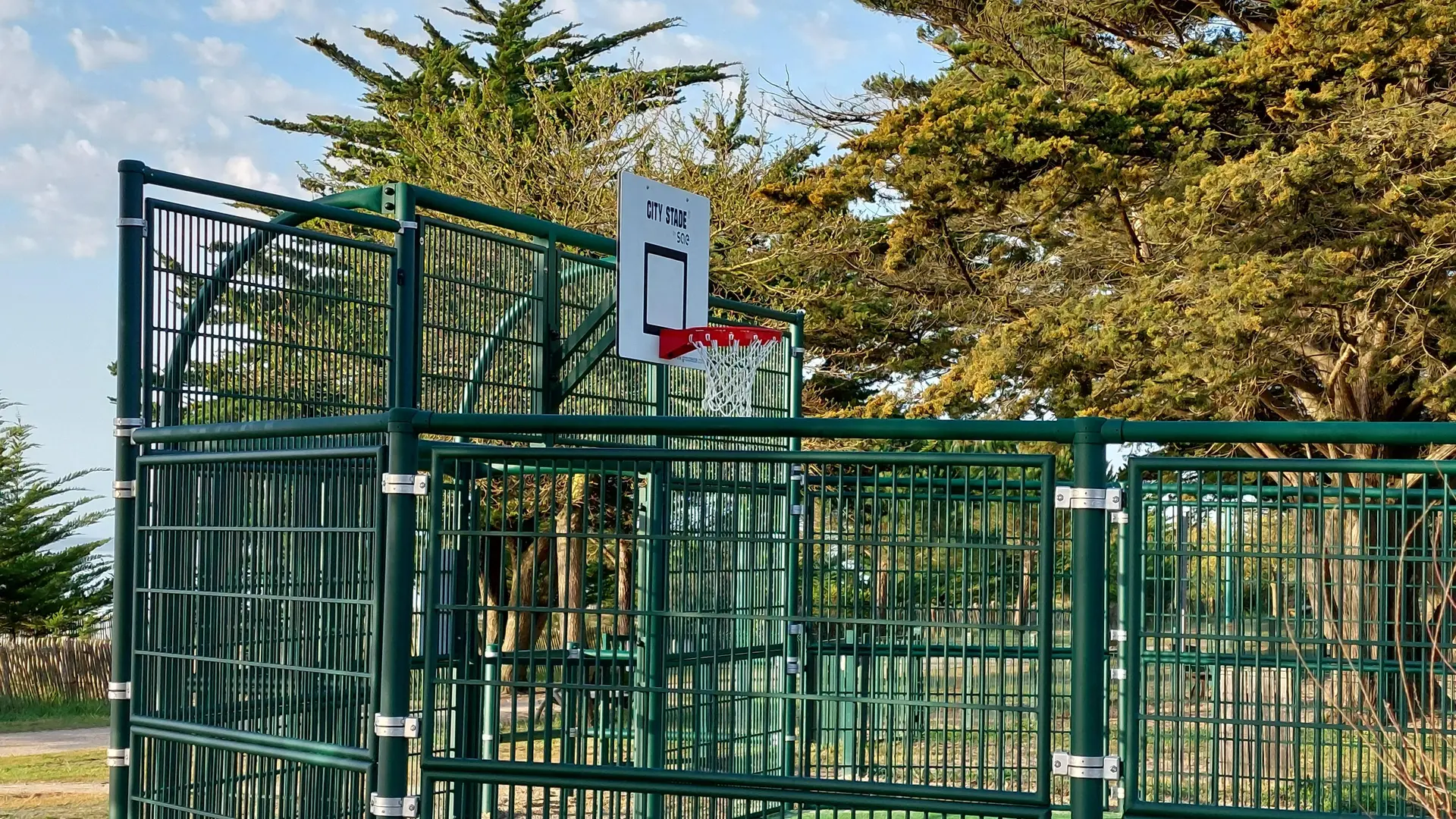 City Stade - Canasta de baloncesto