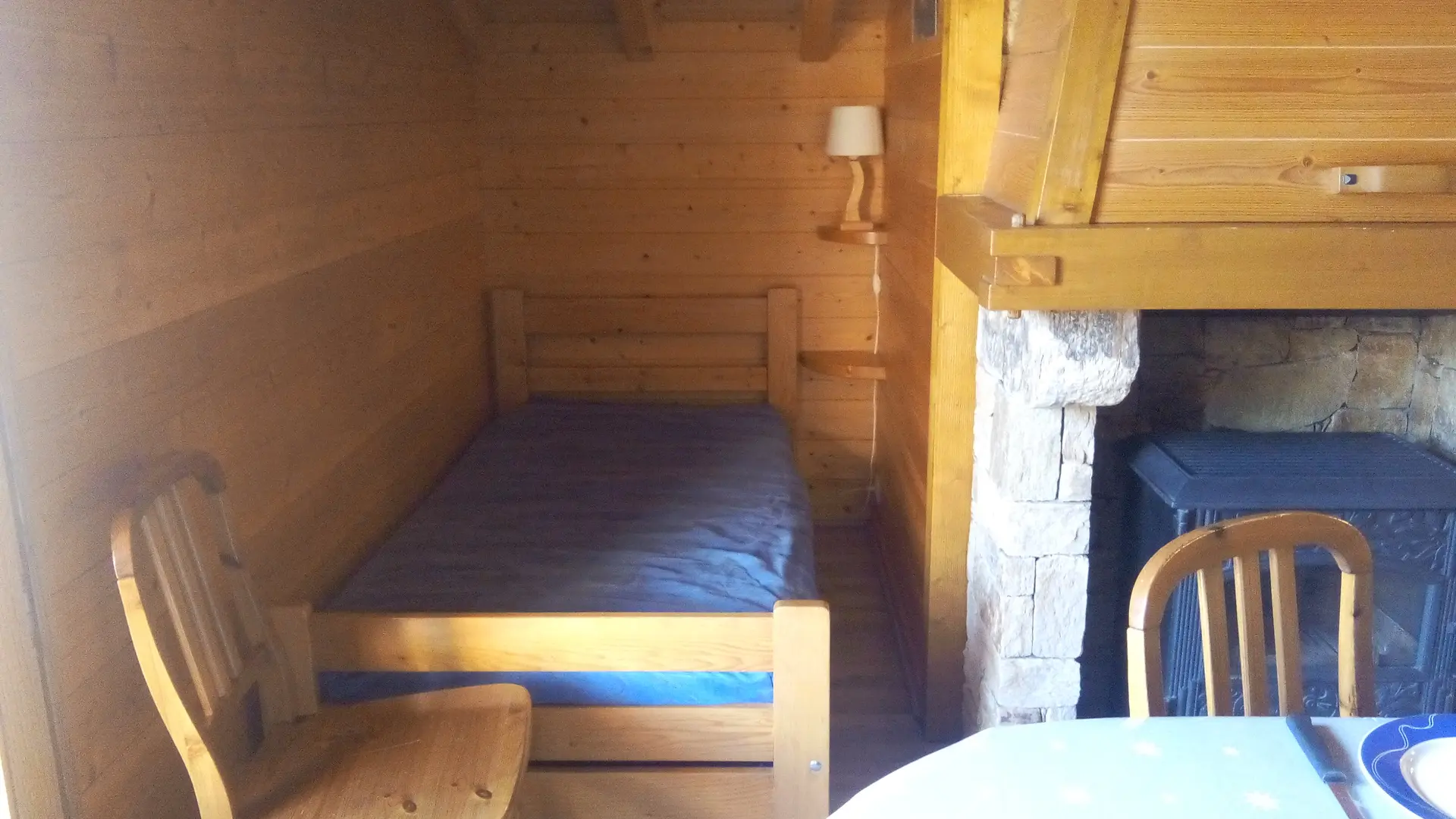 Séjour avec lit simple/Living room with a single bed-Rosset Joly-Le Grand-Bornand