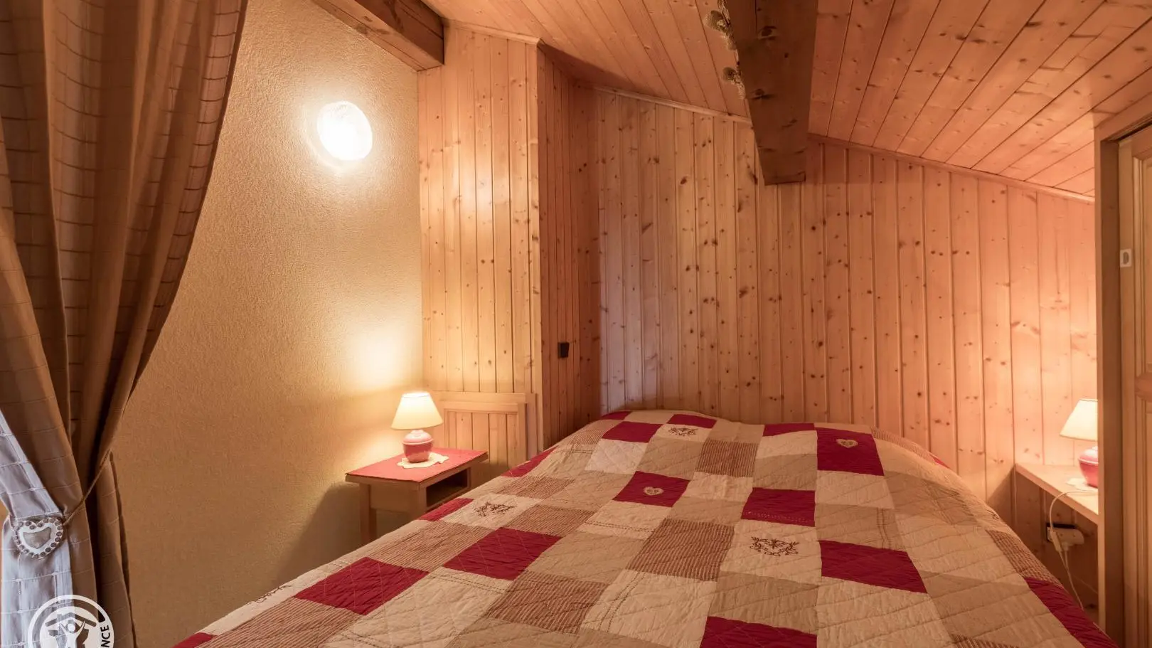 lit 140x190cm (coin nuit)