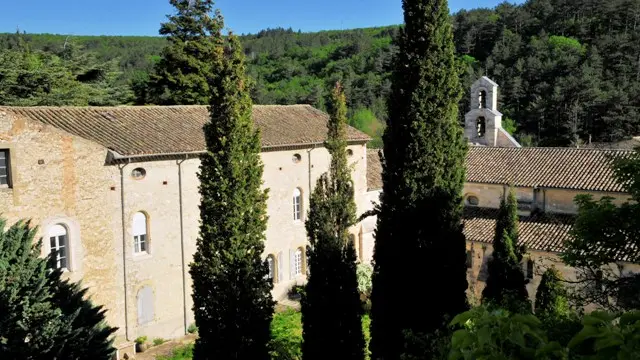 Vue extérieure - Abbaye d'Aiguebelle